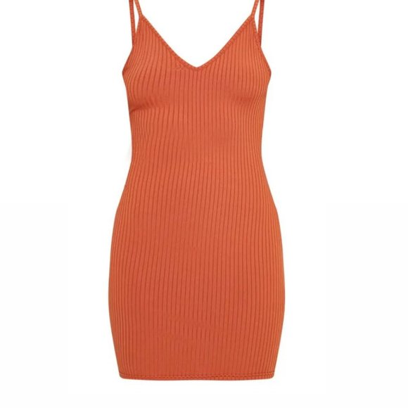 PrettyLittleThing Rust Mini Dress - Picture 3 of 5